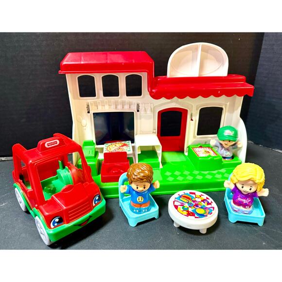 fisher-price Little People Playset We Deliver Pizza Place Delivery truck set - Picture 1 of 6